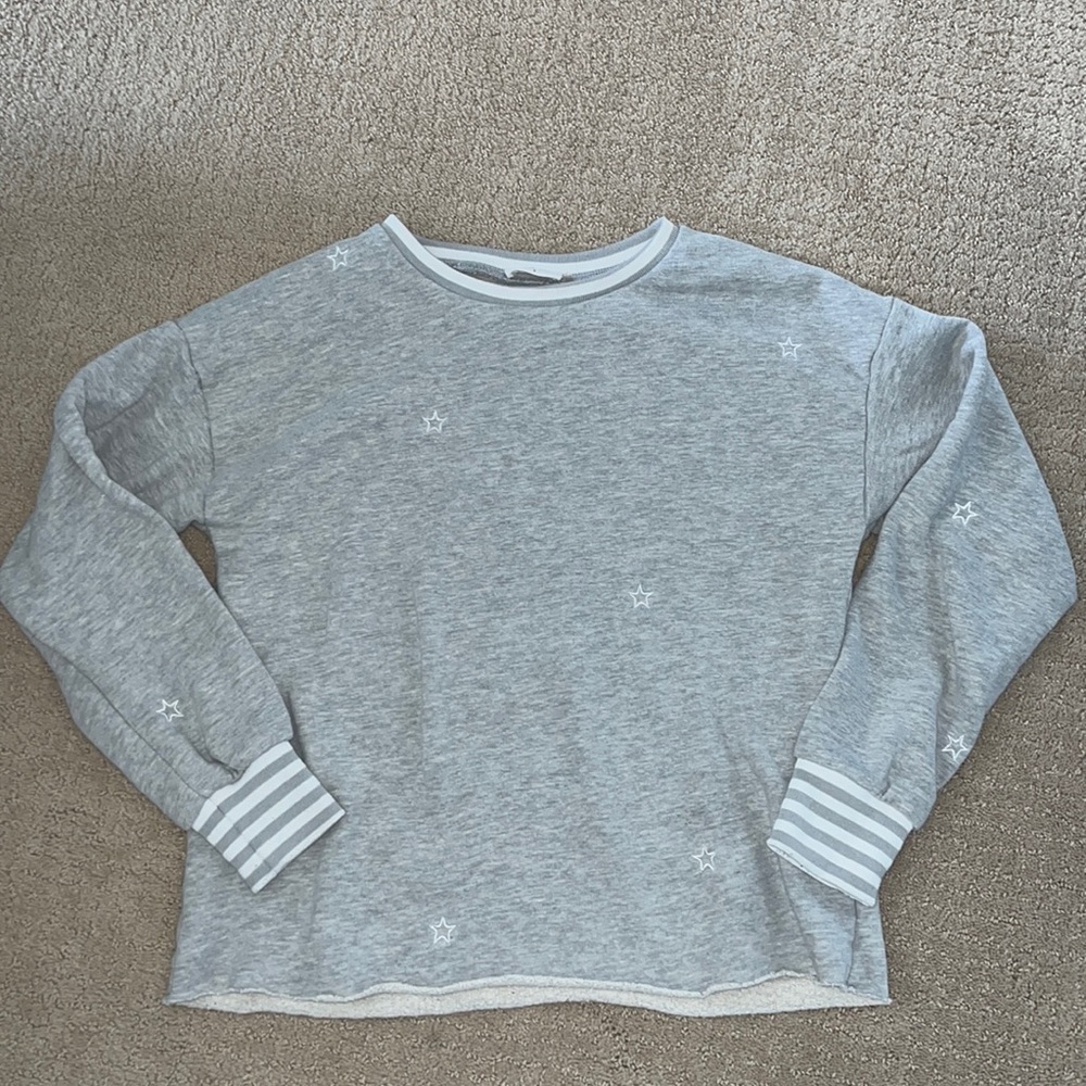 Storia Gray Star Sweatshirt